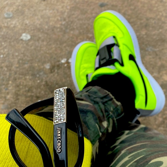 Meet your Posher, Tati - Picture 1 of 1